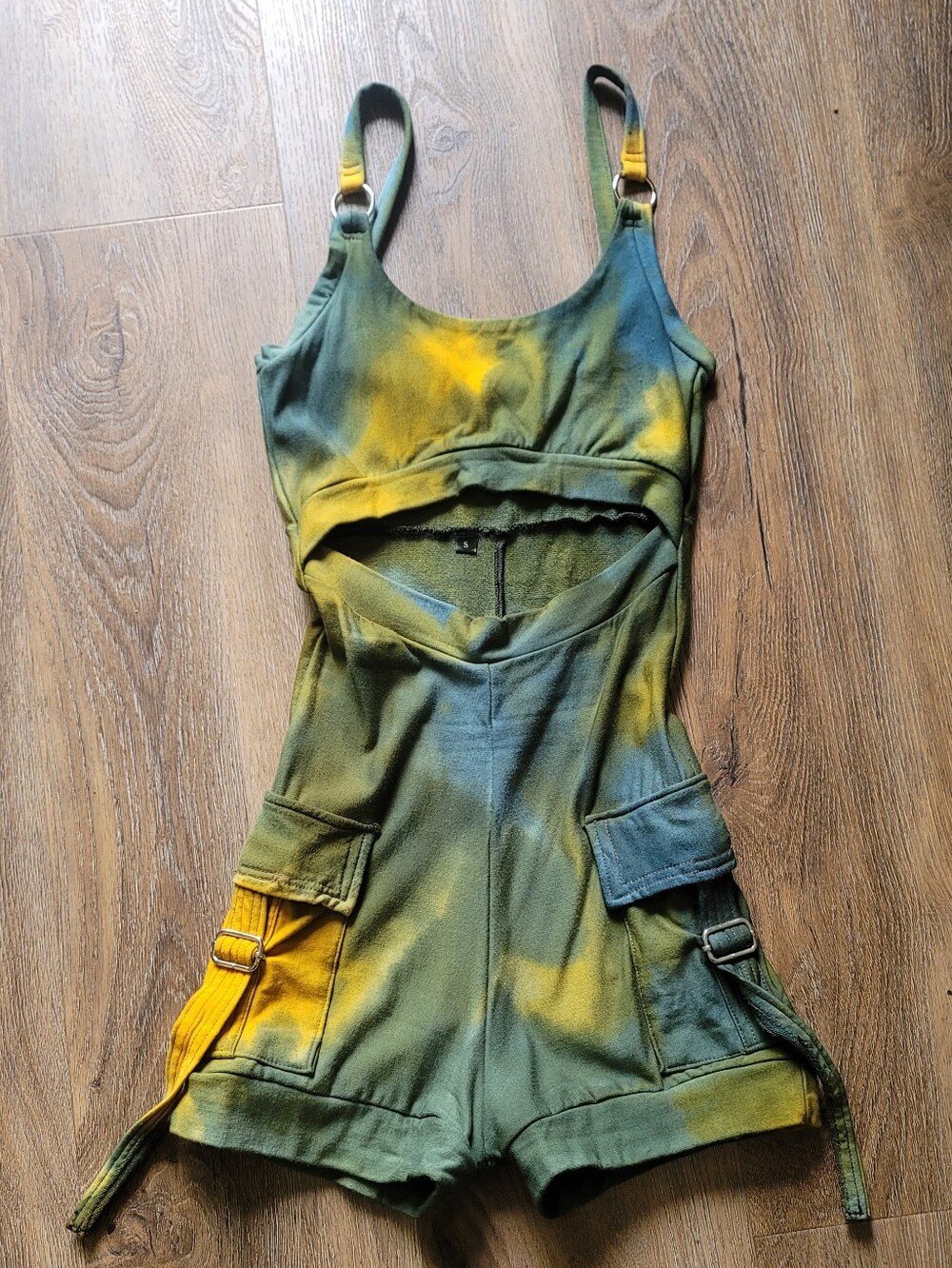 The Modern Vagabond TMV Cargo Romper